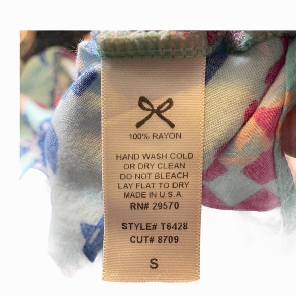 Everly Blue pink Aztec style print Sleeveless Top - Picture 4 of 5